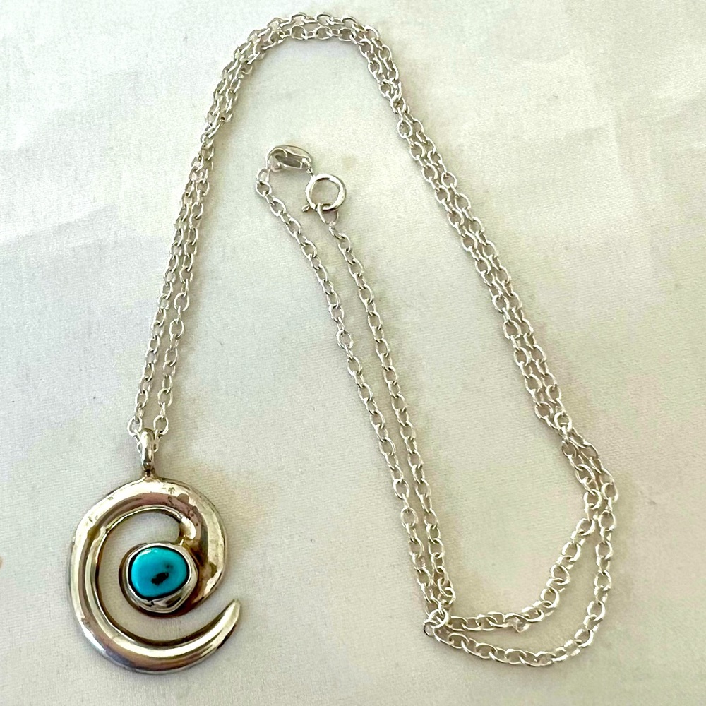 Southwest Style Pendant Necklace Sterling .925 Semi-Precious Stone, Signed “LM”